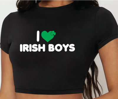 I LOVE IRISH BOYS SUPER CROP TEE