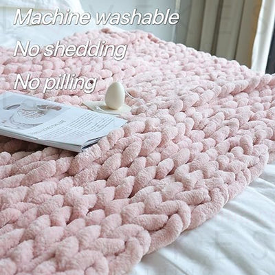 Maetoow Chenille Chunky Knit Blanket Throw （40×50 Inch）, Handmade Warm & Cozy Blanket Couch, Bed, Home Decor, Soft Breathable Fleece Banket, Christmas Thick and Giant Yarn Throws, Light Pink